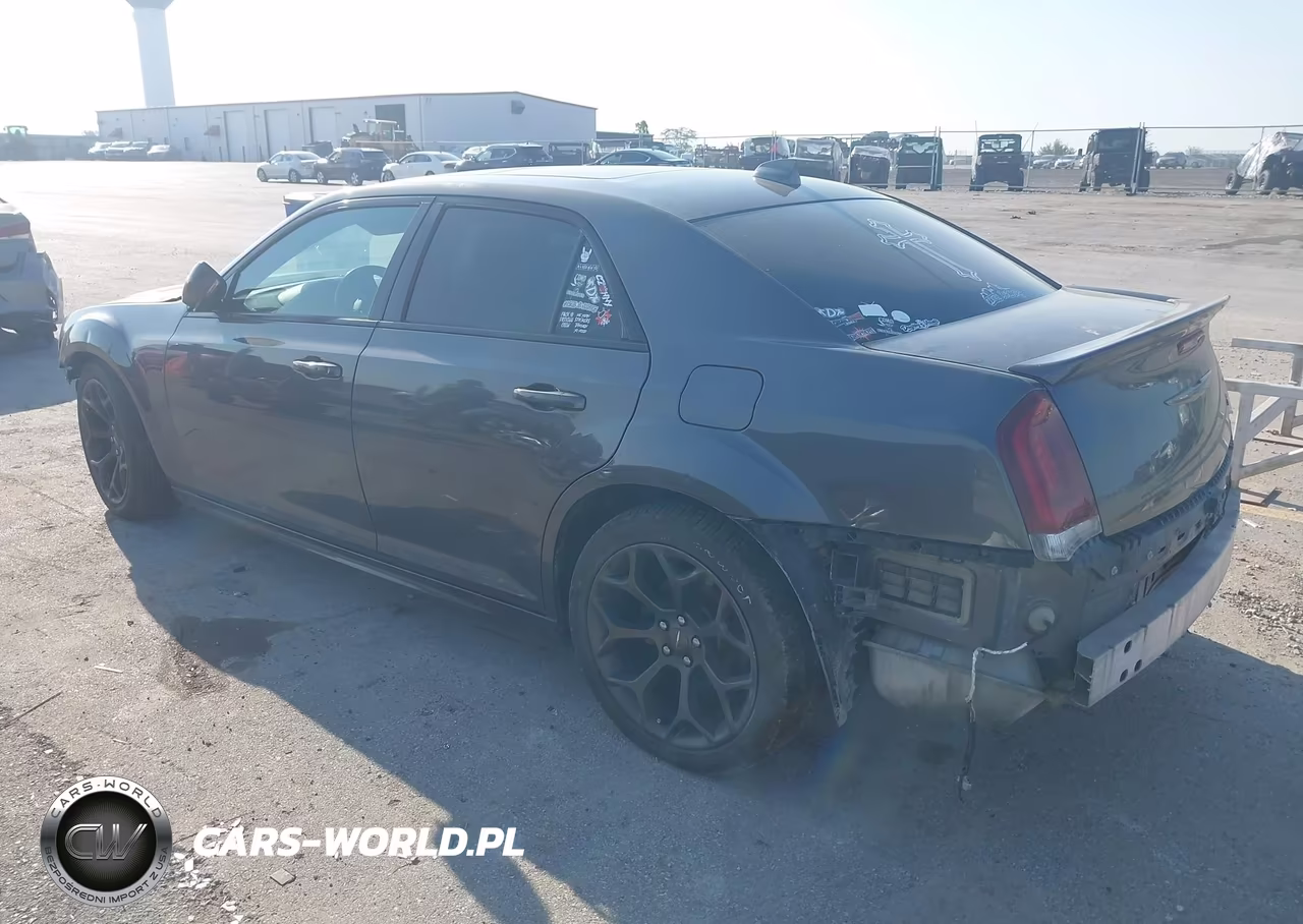 2017 Chrysler 300 300S Alloy Edition VIN:2C3CCABG1HH508235 - 3