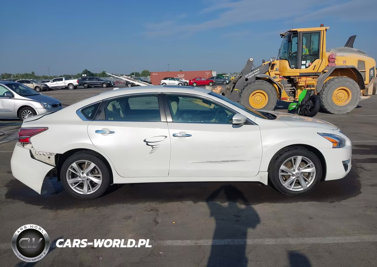 2015 Nissan Altima 2.5 Sv VIN:1N4AL3AP6FC462178 - 13