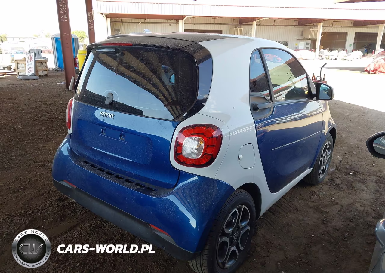 2017 Smart Fortwo Prime VIN:WMEFJ5DA0HK172988 - 4