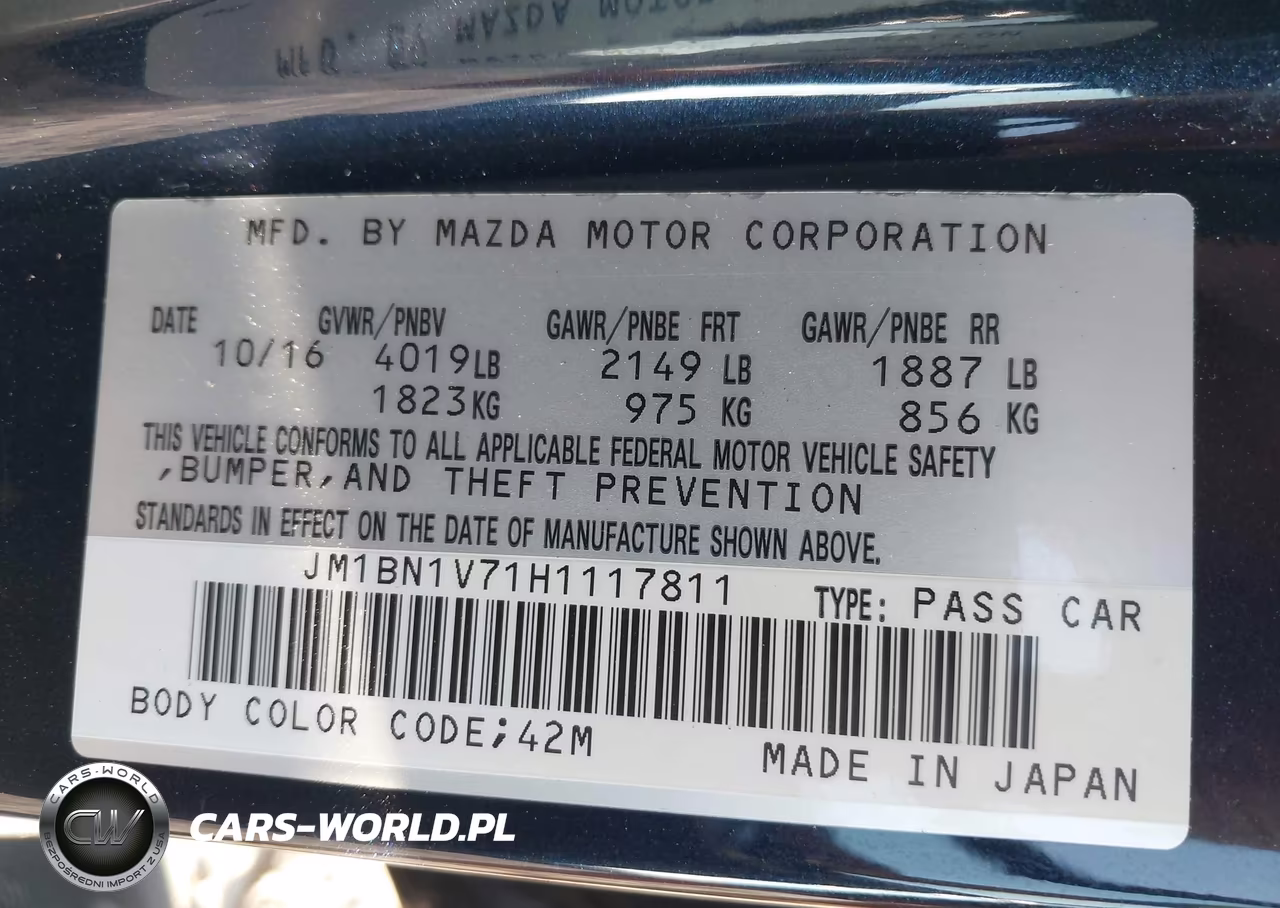 2017 Mazda Mazda3 Touring VIN:JM1BN1V71H1117811 - 9