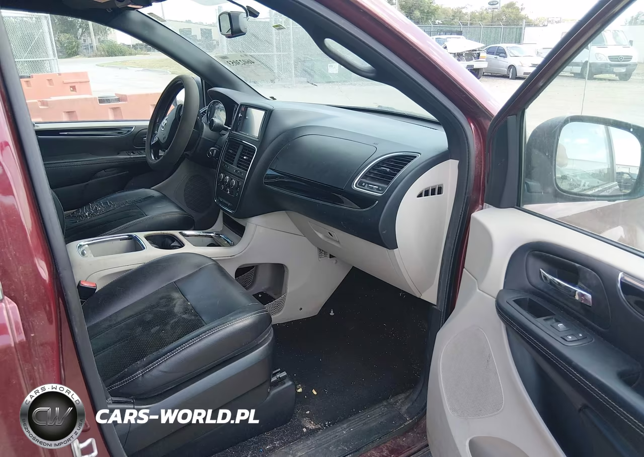 2017 Dodge Grand Caravan Sxt VIN:2C4RDGCG2HR603885 - 5