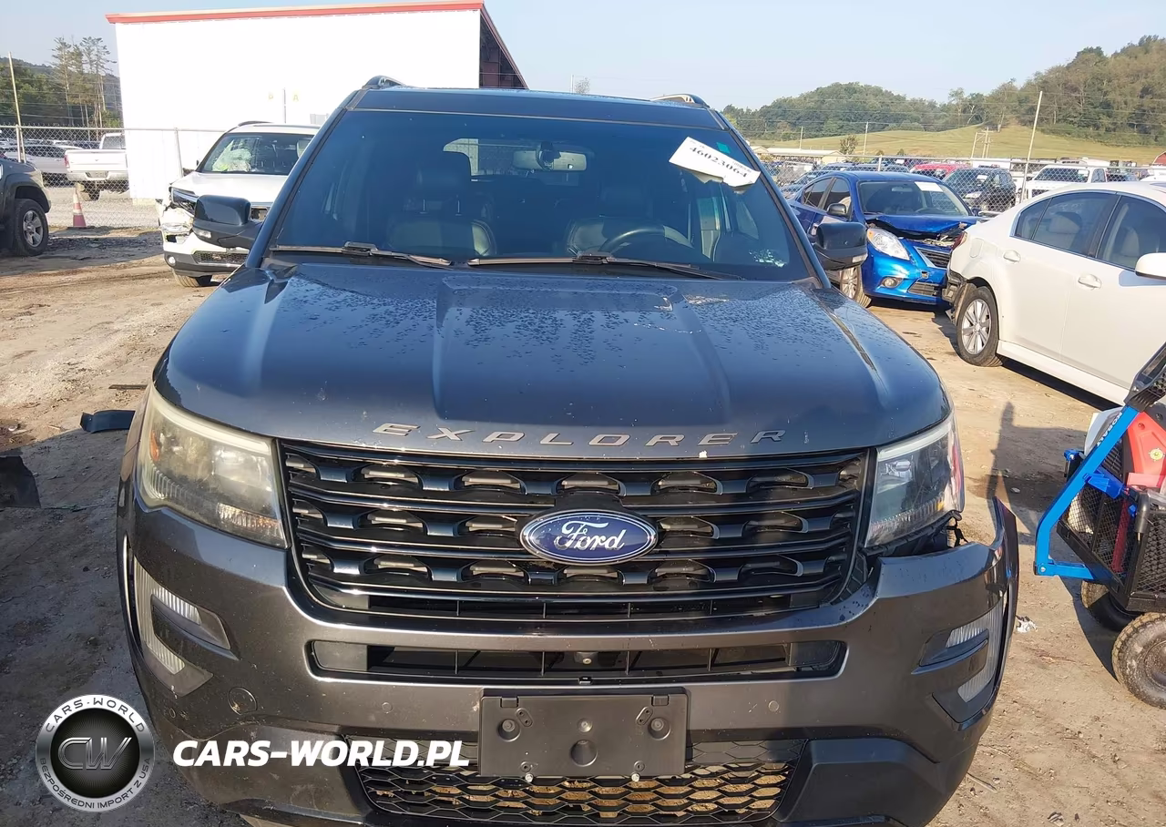 2016 Ford Explorer Sport VIN:1FM5K8GT4GGB92695 - 13