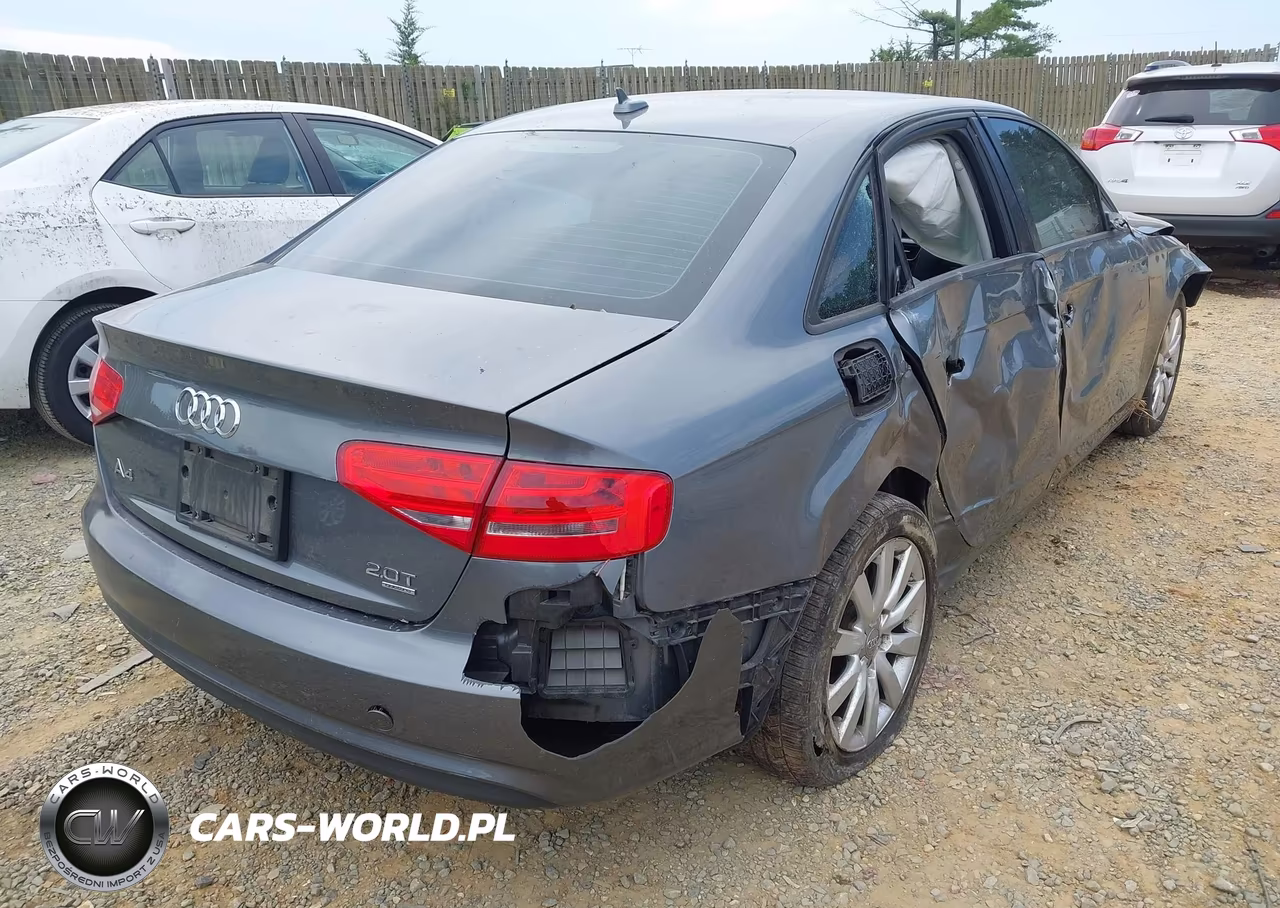 2014 Audi A4 2.0T Premium VIN:WAUBFAFLXEA111071 - 4
