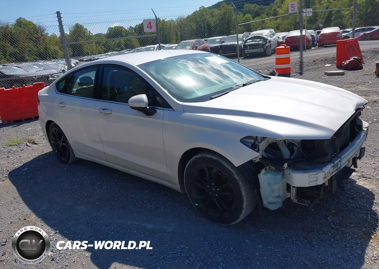 2019 Ford Fusion Se – zdjęcie 1 z 17