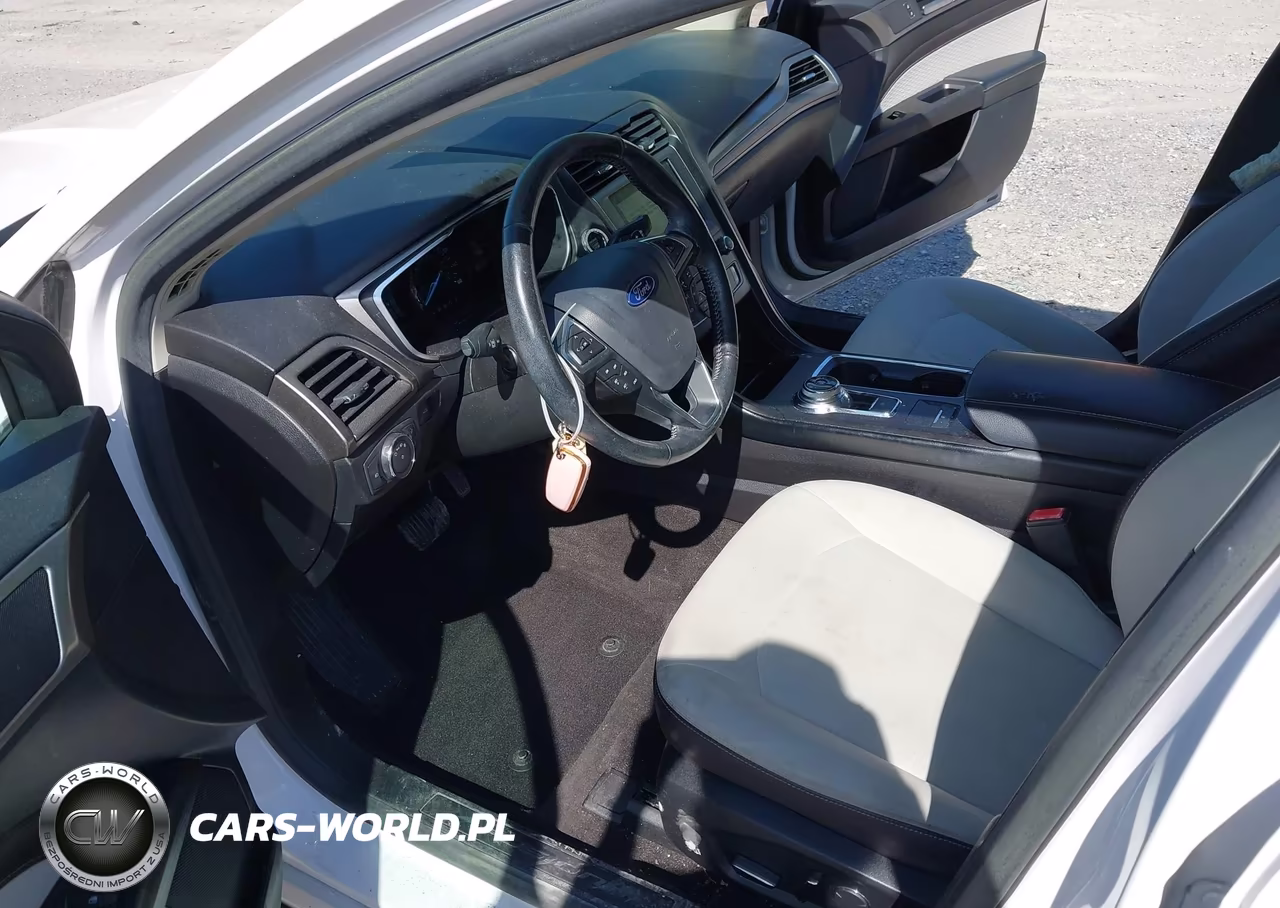 2019 Ford Fusion Se VIN:3FA6P0HD2KR194813 - 5