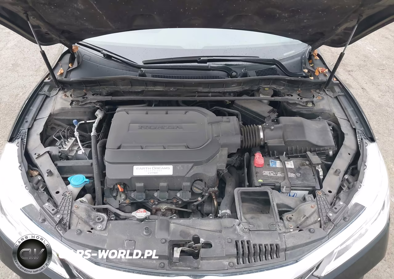 2016 Honda Accord Touring VIN:1HGCR3F96GA025002 - 10