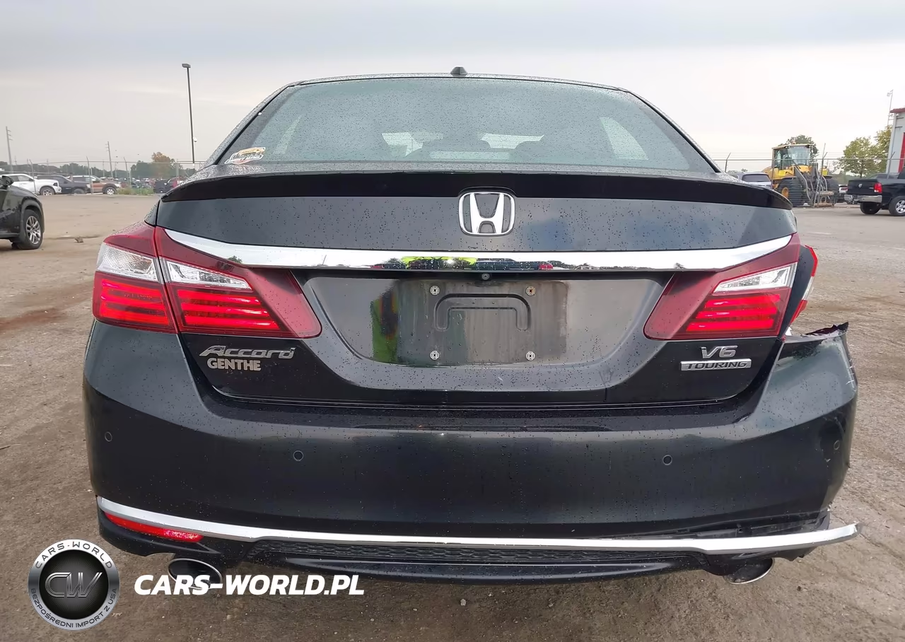 2016 Honda Accord Touring VIN:1HGCR3F96GA025002 - 16