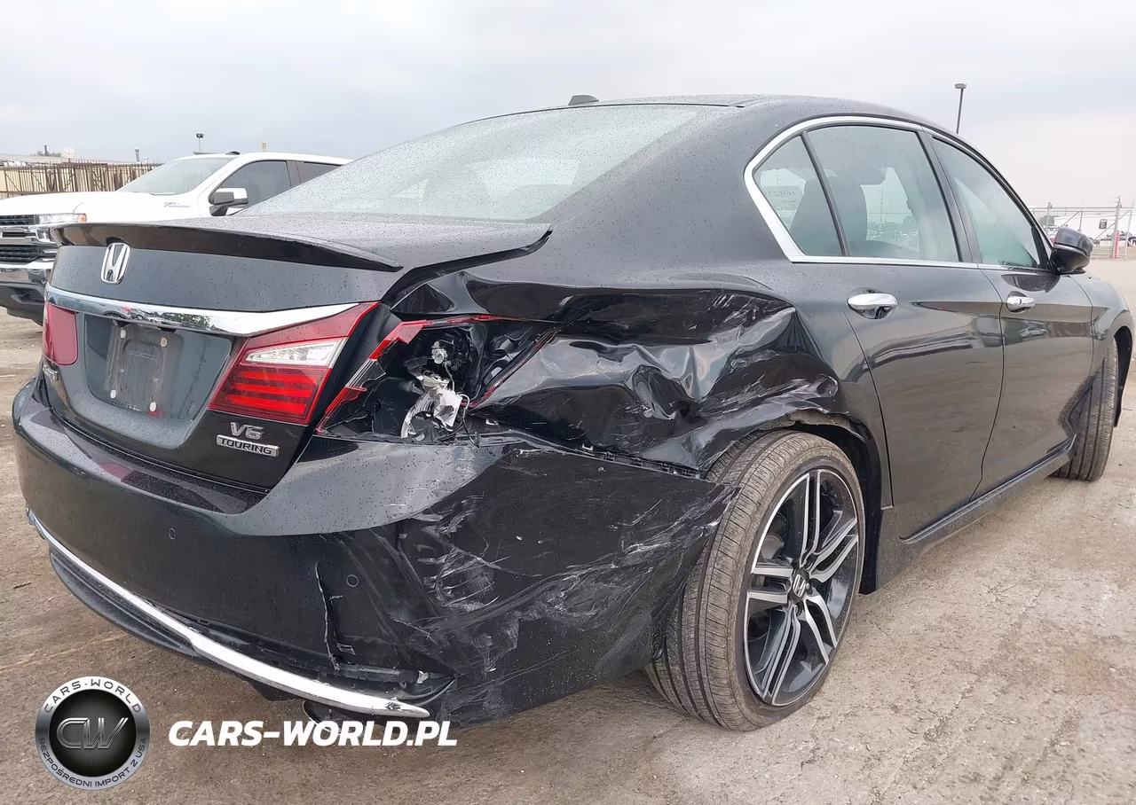 2016 Honda Accord Touring VIN:1HGCR3F96GA025002 - 6