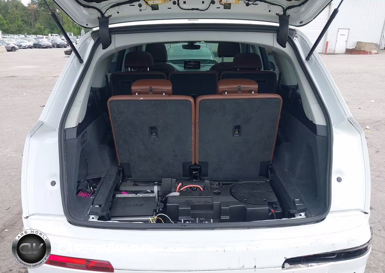 2018 Audi Q7 2.0T Premium VIN:WA1LHAF74JD020076 - 18