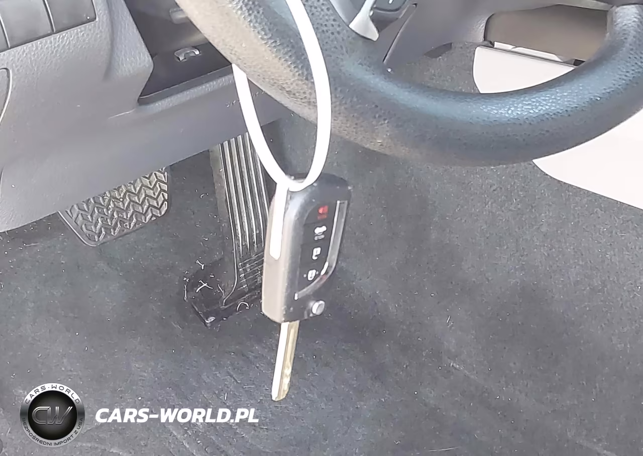 2023 Toyota Camry Le VIN:4T1C11AK4PU835551 - 11