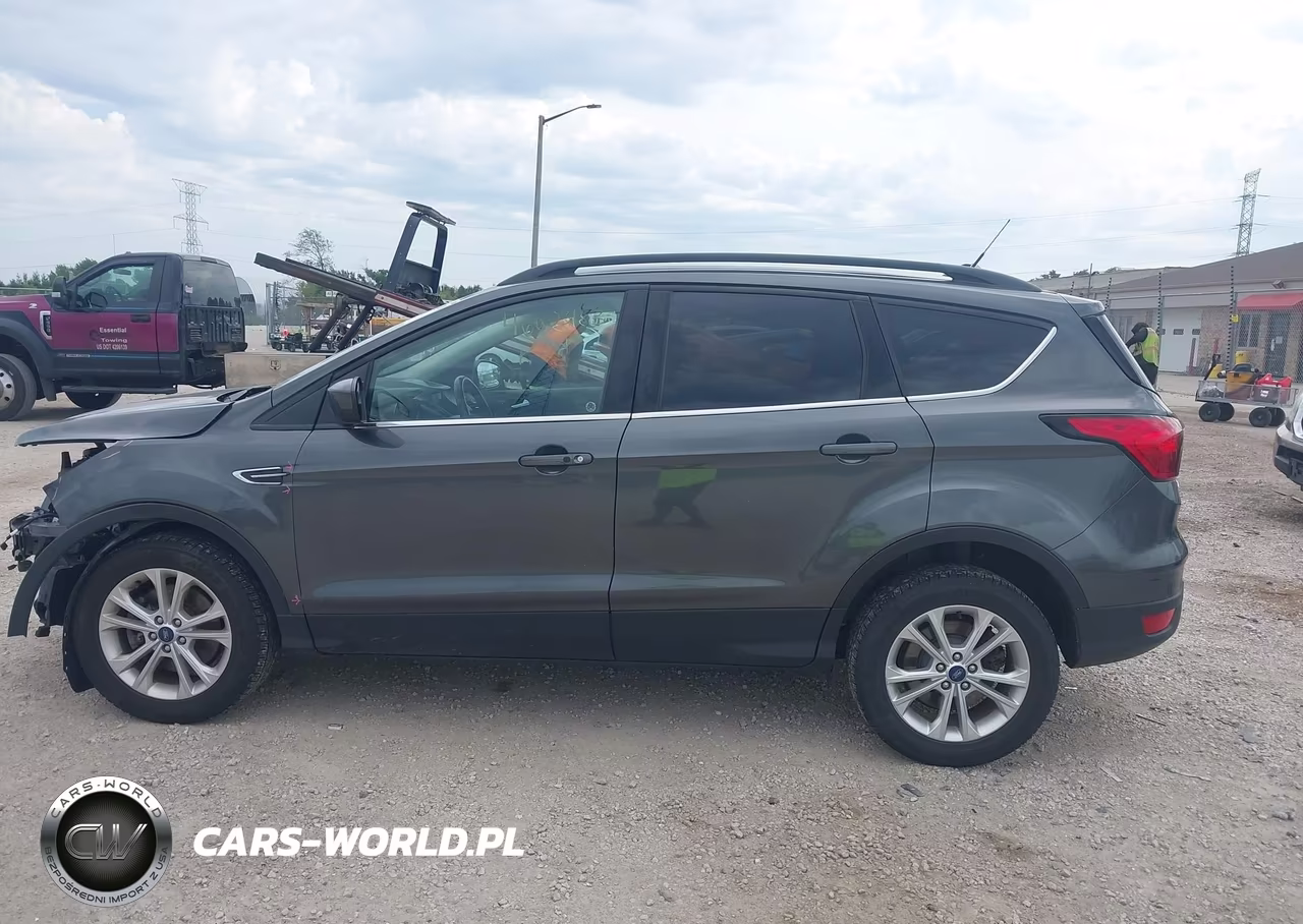 2019 Ford Escape Sel VIN:1FMCU9HD6KUB50909 - 13