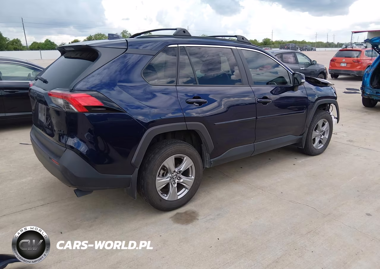 2025 Toyota Rav4 Xle VIN:2T3W1RFV3SW398673 - 4