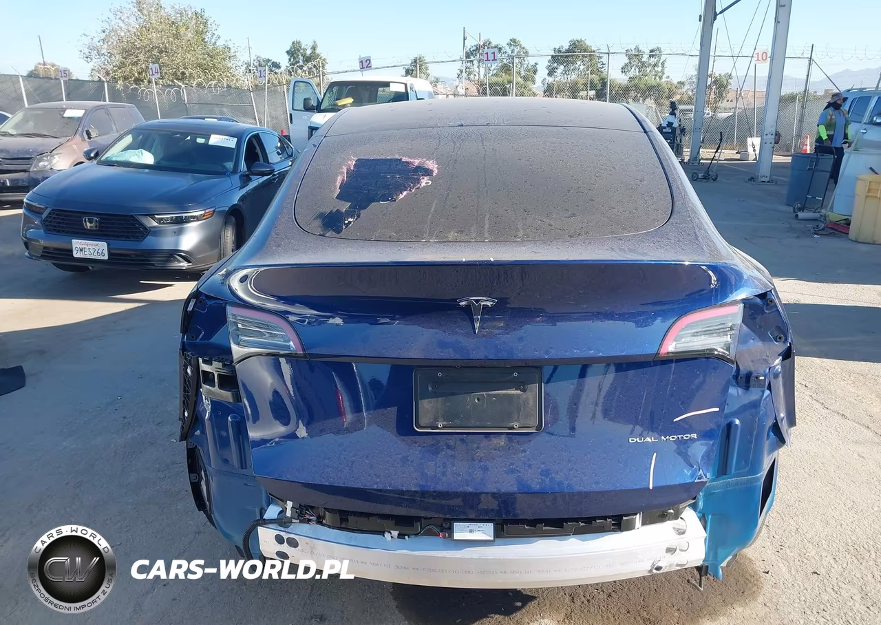 2023 Tesla Model Y Awd-Long Range Dual Motor All-Wheel Drive VIN:7SAYGDEE6PA092673 - 17
