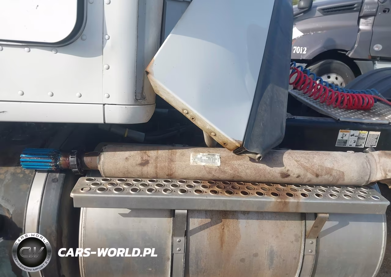 2020 Kenworth T880 VIN:1XKZD49X8LJ374099 - 12
