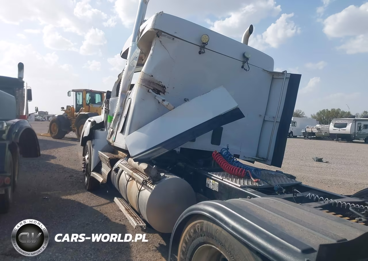 2020 Kenworth T880 VIN:1XKZD49X8LJ374099 - 3