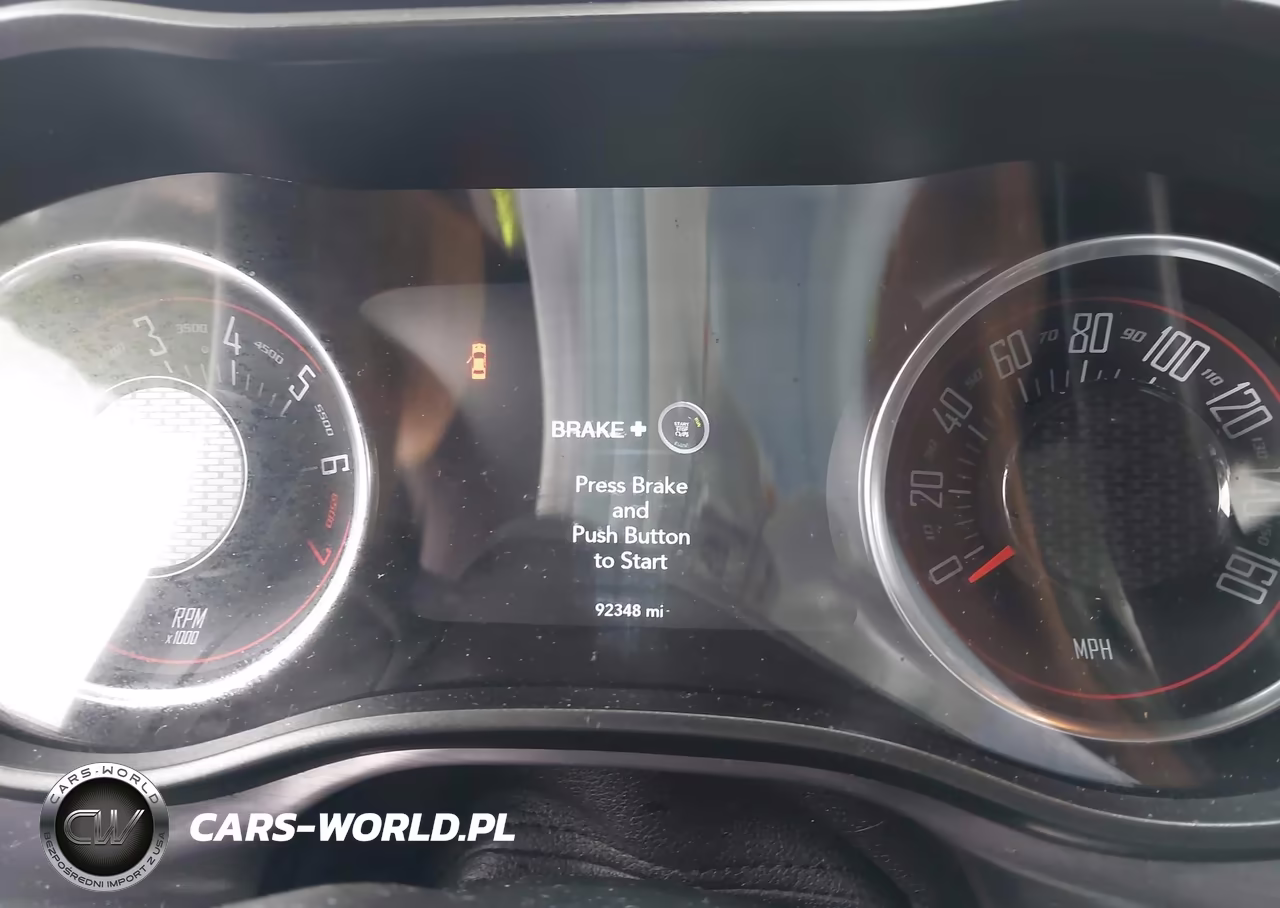 2018 Dodge Challenger Sxt VIN:2C3CDZAG1JH245733 - 7