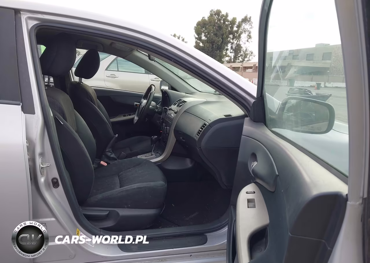 2011 Toyota Corolla S VIN:2T1BU4EE7BC656620 - 5
