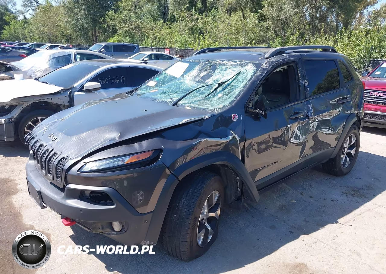 2015 Jeep Cherokee Trailhawk VIN:1C4PJMBSXFW618689 - 2
