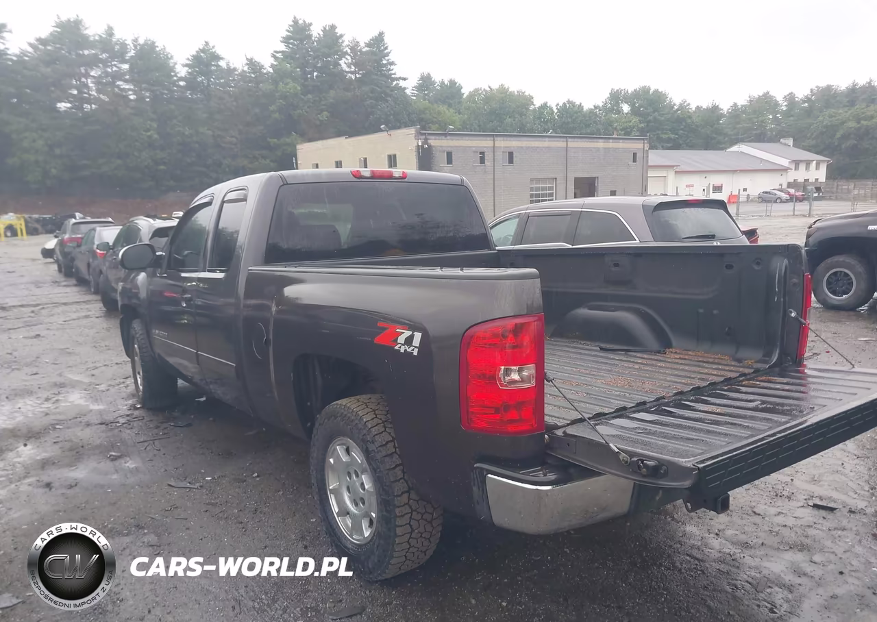 2010 Chevrolet Silverado 1500 Lt VIN:1GCSKSE37AZ250012 - 3