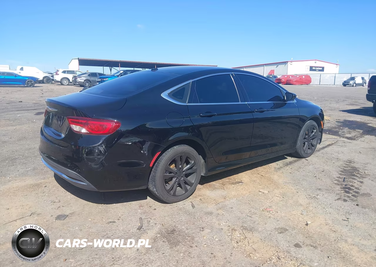 2015 Chrysler 200 Limited VIN:1C3CCCAB4FN599460 - 4