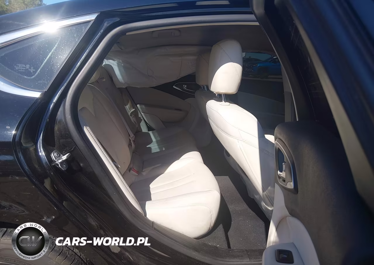 2015 Chrysler 200 Limited VIN:1C3CCCAB4FN599460 - 8