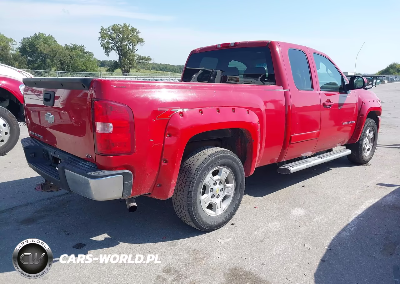2007 Chevrolet Silverado 1500 Ltz VIN:2GCEK19JX71631824 - 4
