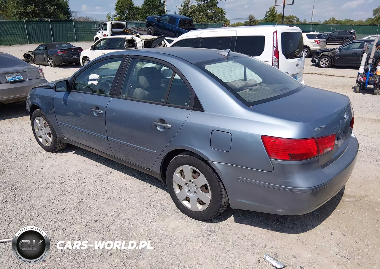 2010 Hyundai Sonata Gls VIN:5NPET4AC4AH643761 - 3
