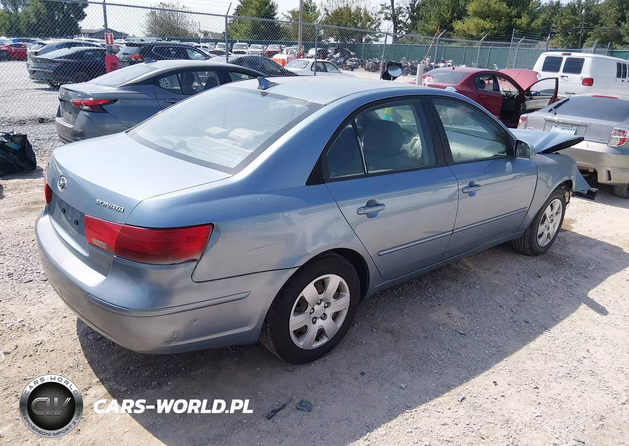2010 Hyundai Sonata Gls VIN:5NPET4AC4AH643761 - 4