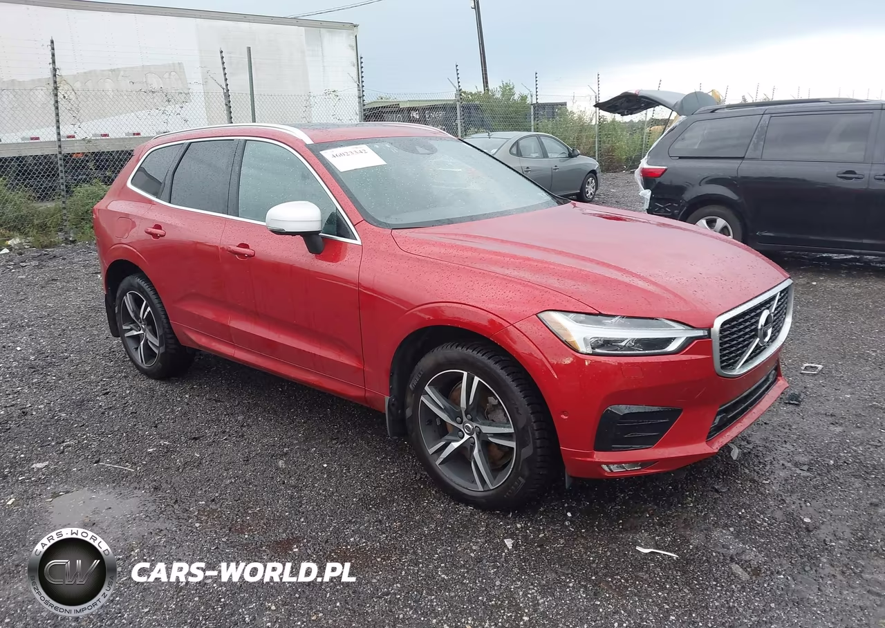 2018 Volvo Xc60 T6 R-Design – zdjęcie 1 z 17