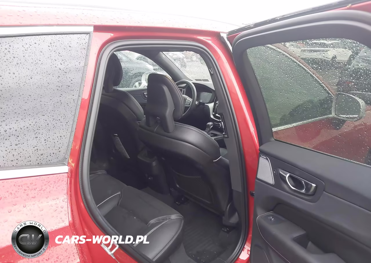2018 Volvo Xc60 T6 R-Design VIN:LYVA22RM1JB101049 - 8