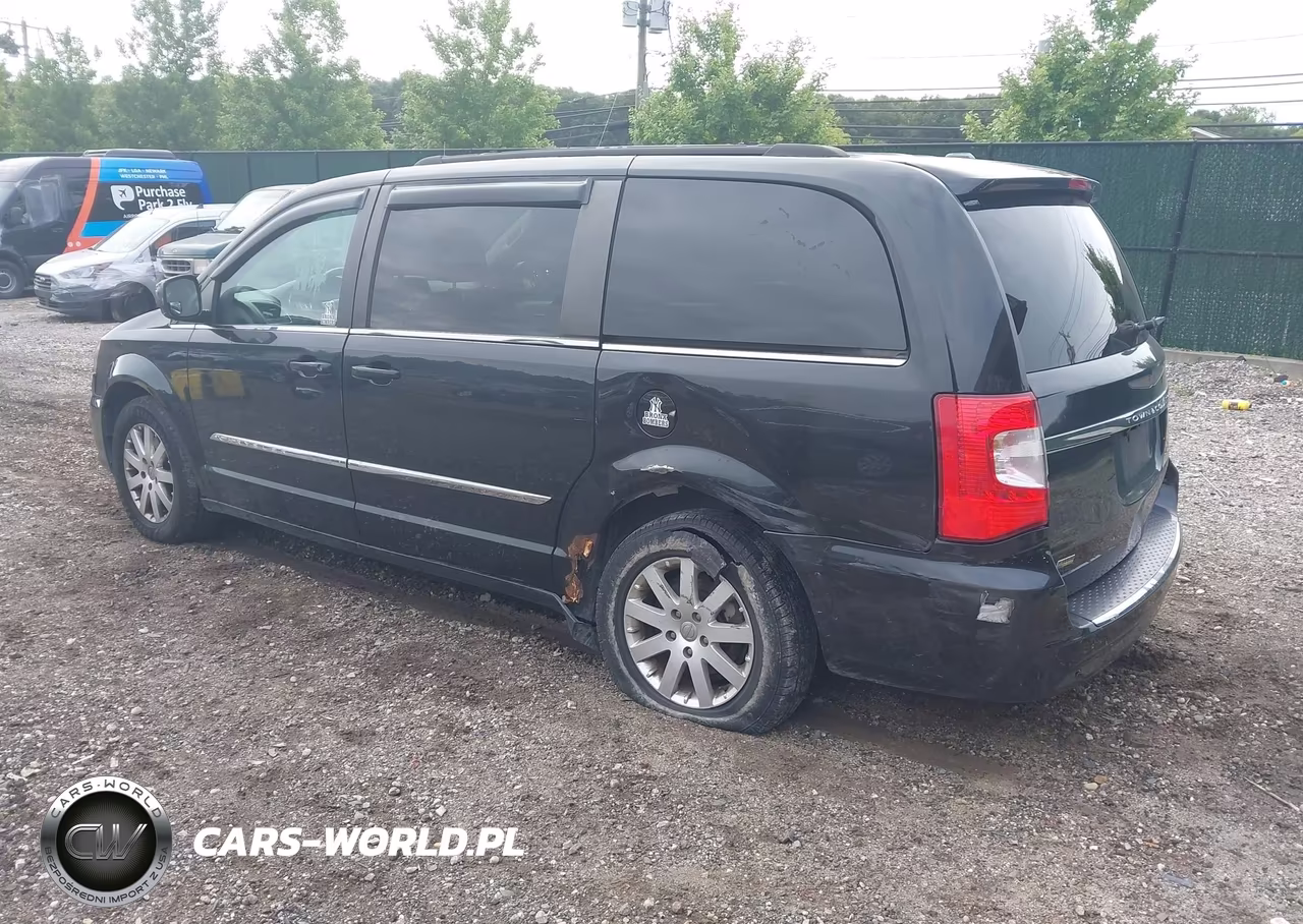 2012 Chrysler Town & Country Touring VIN:2C4RC1BG8CR411493 - 3