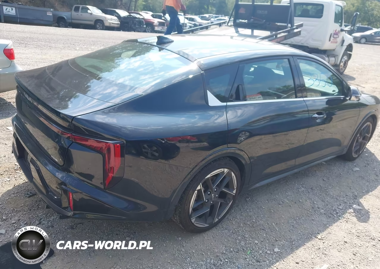 2025 Kia K4 Gt-Line VIN:3KPFW4DE1SE168696 - 4