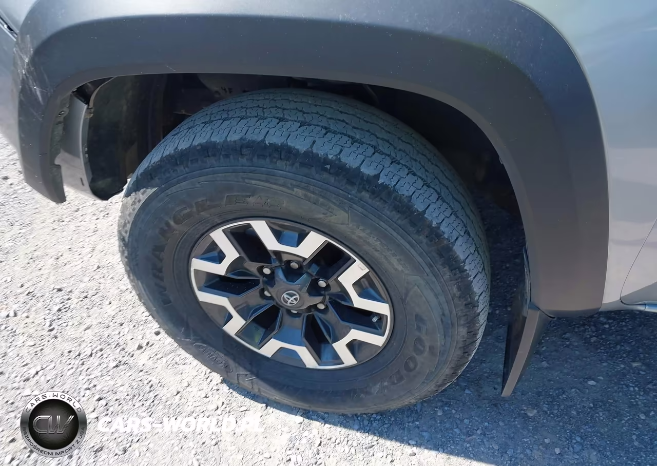2020 Toyota Tacoma Trd Off-Road VIN:3TMCZ5AN9LM363943 - 12