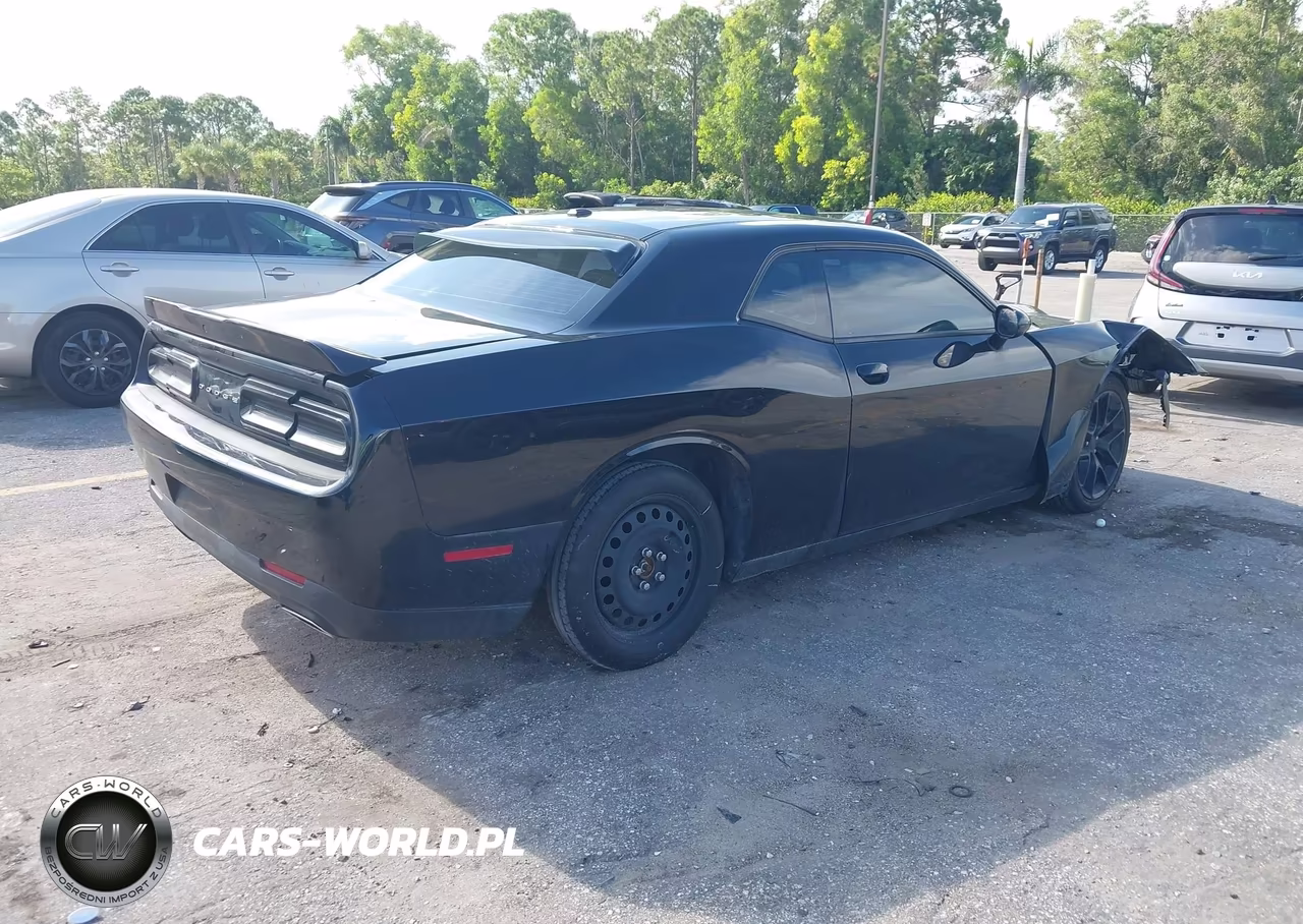 2022 Dodge Challenger Gt VIN:2C3CDZJG1NH174605 - 4