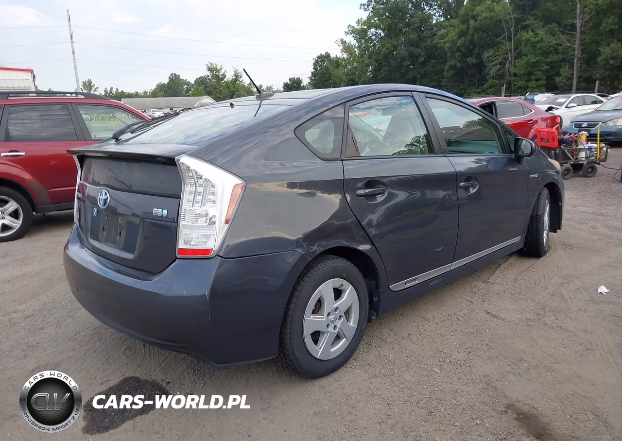 2010 Toyota Prius Ii VIN:JTDKN3DU1A1228870 - 4