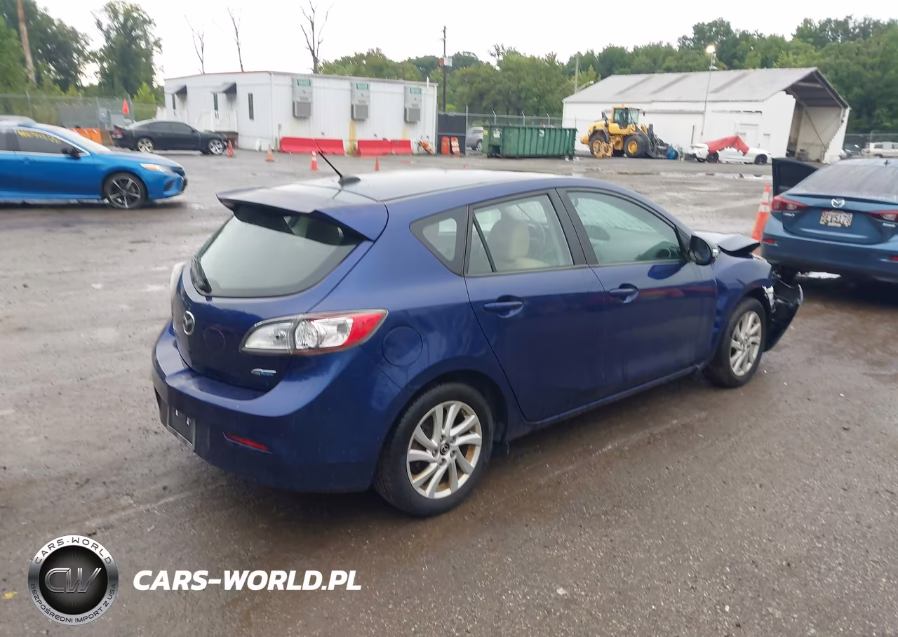 2013 Mazda Mazda3 I Grand Touring VIN:JM1BL1MP1D1724762 - 4