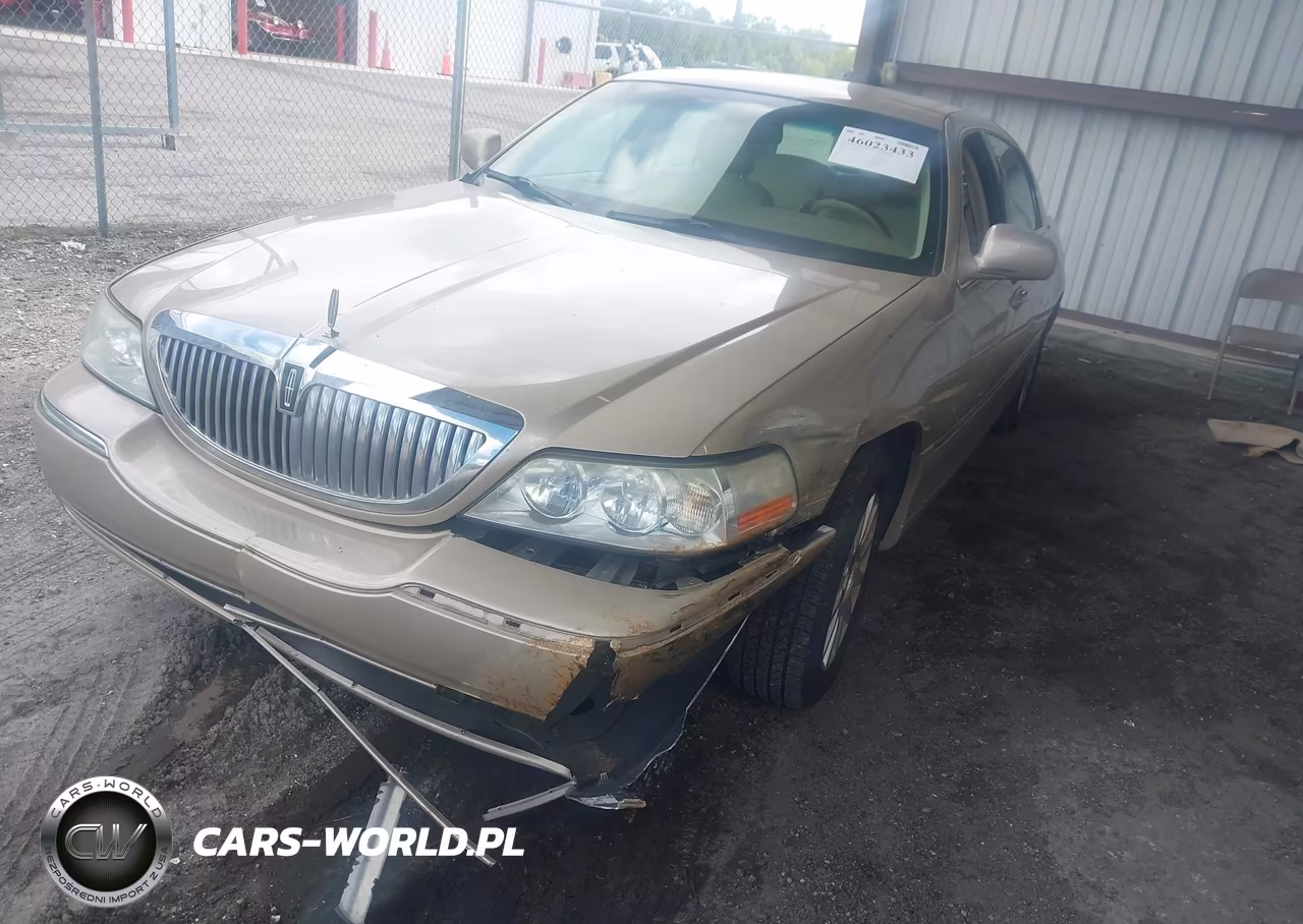 2006 Lincoln Town Car Signature VIN:1LNHM81V56Y623930 - 2