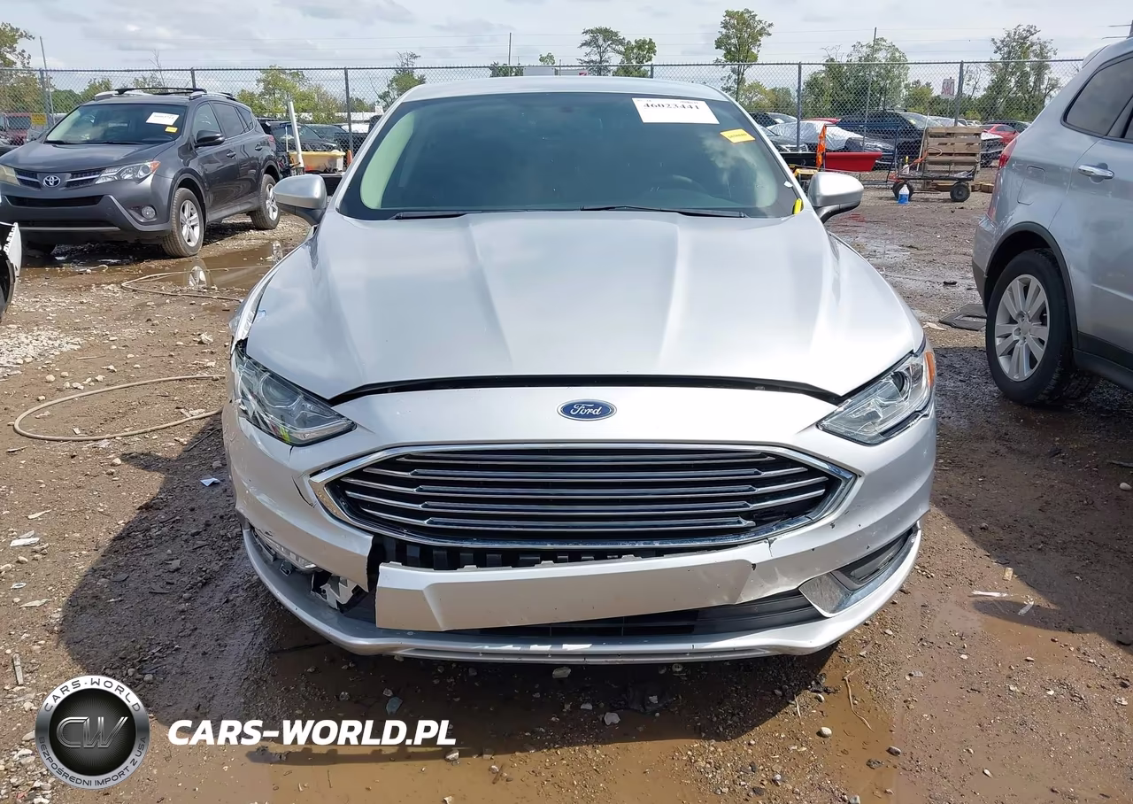2018 Ford Fusion S VIN:3FA6P0G74JR196153 - 12