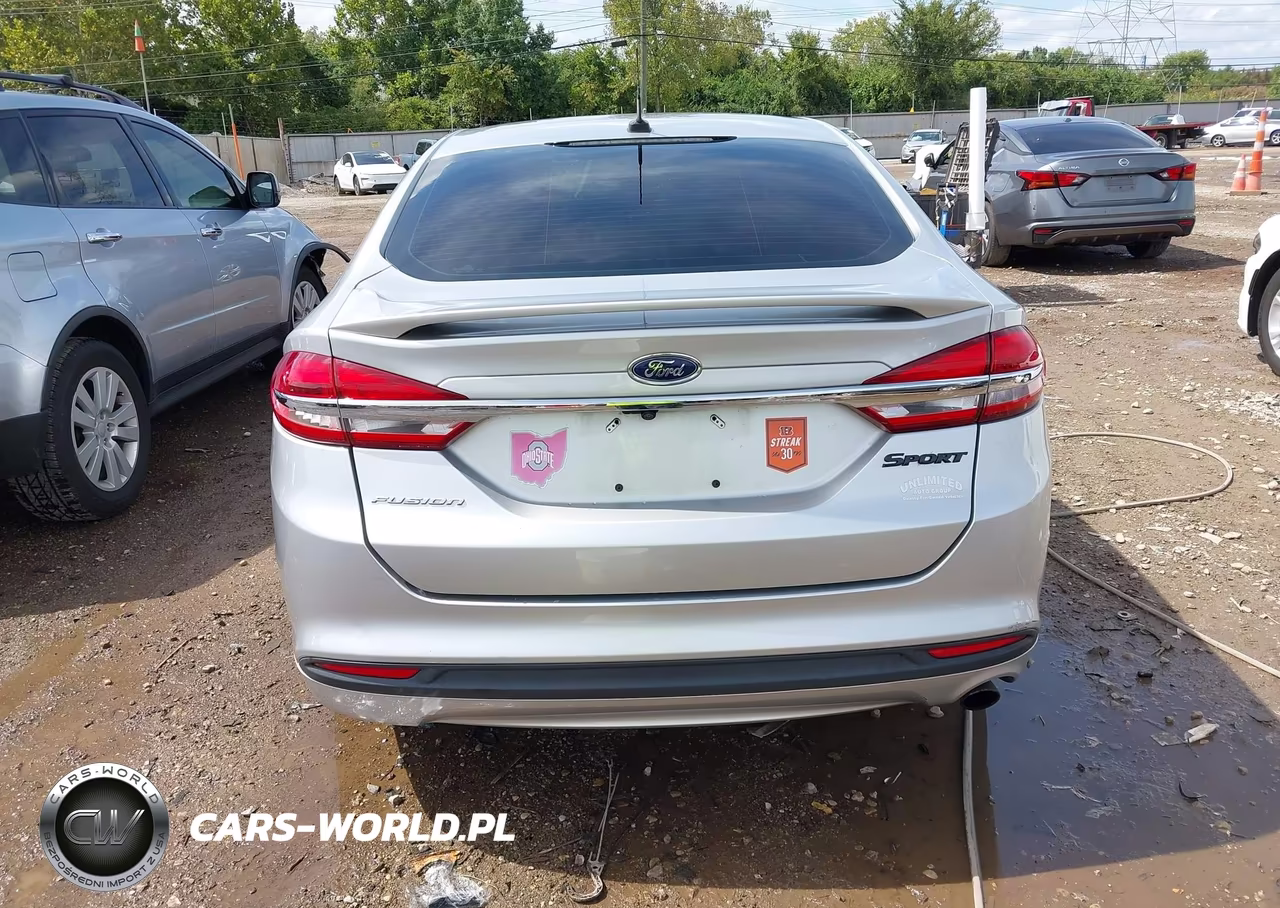 2018 Ford Fusion S VIN:3FA6P0G74JR196153 - 16