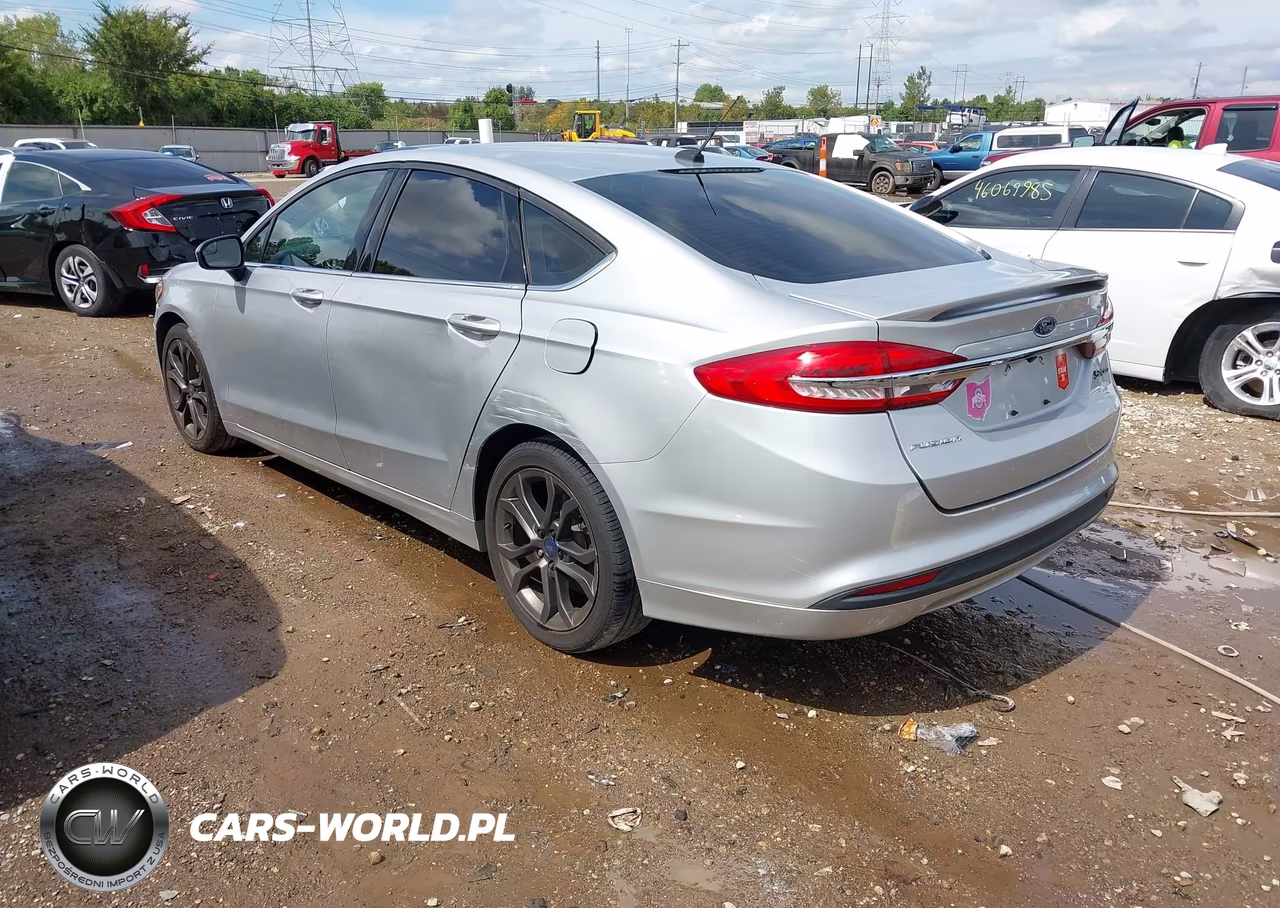 2018 Ford Fusion S VIN:3FA6P0G74JR196153 - 3