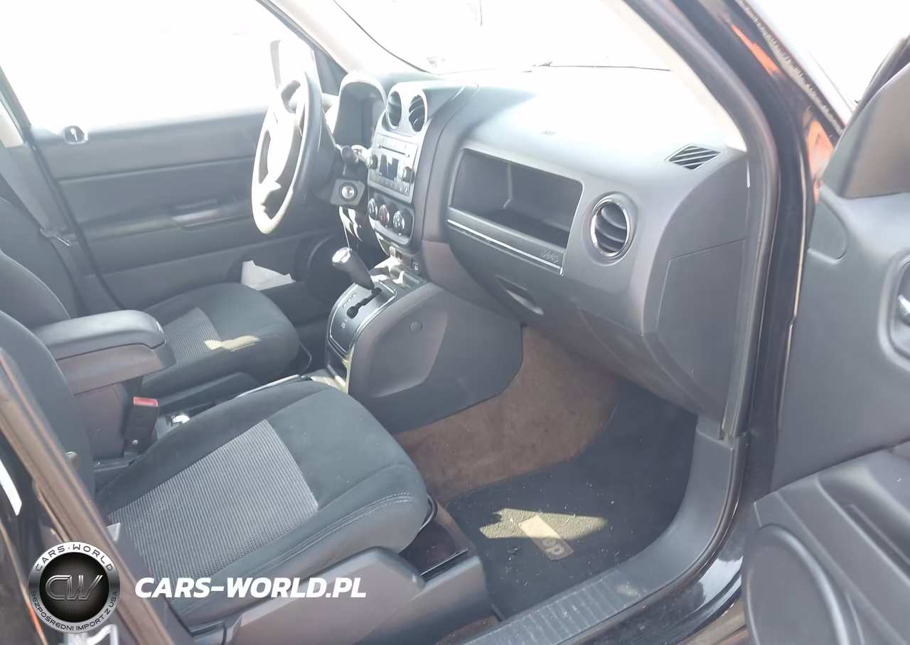 2014 Jeep Patriot Sport VIN:1C4NJRBB0ED693464 - 5