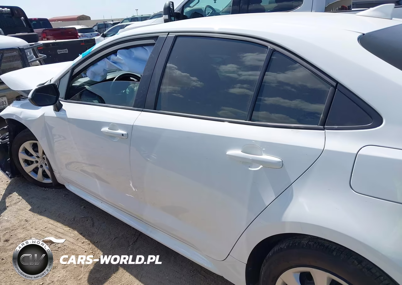 2026 Toyota Corolla Le VIN:5YFB4MDE6TP383477 - 13