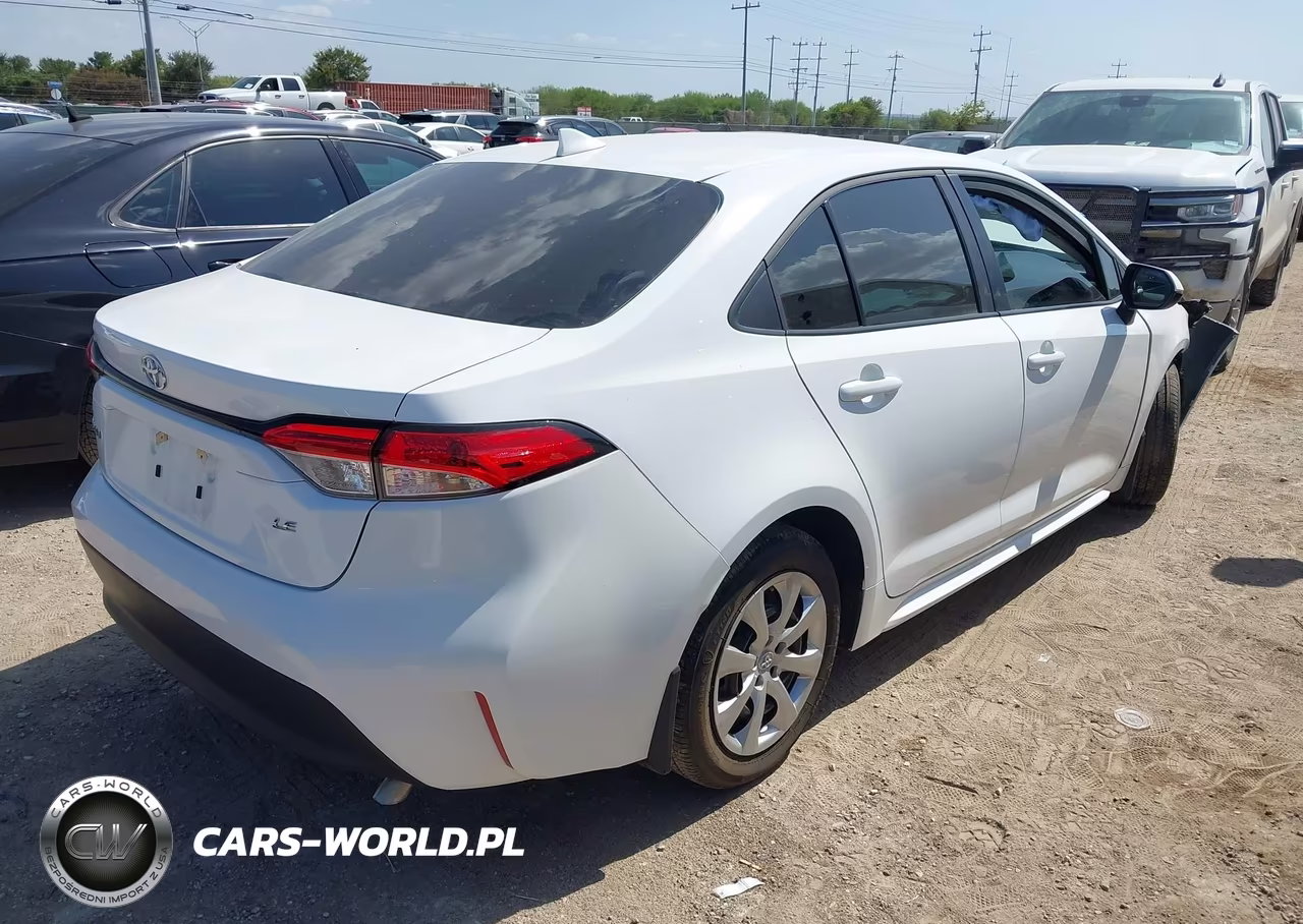 2026 Toyota Corolla Le VIN:5YFB4MDE6TP383477 - 4