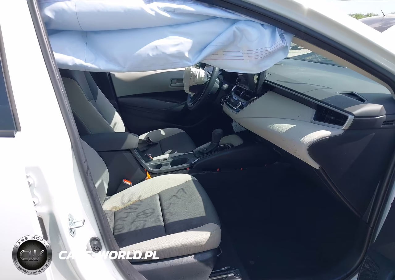 2026 Toyota Corolla Le VIN:5YFB4MDE6TP383477 - 5