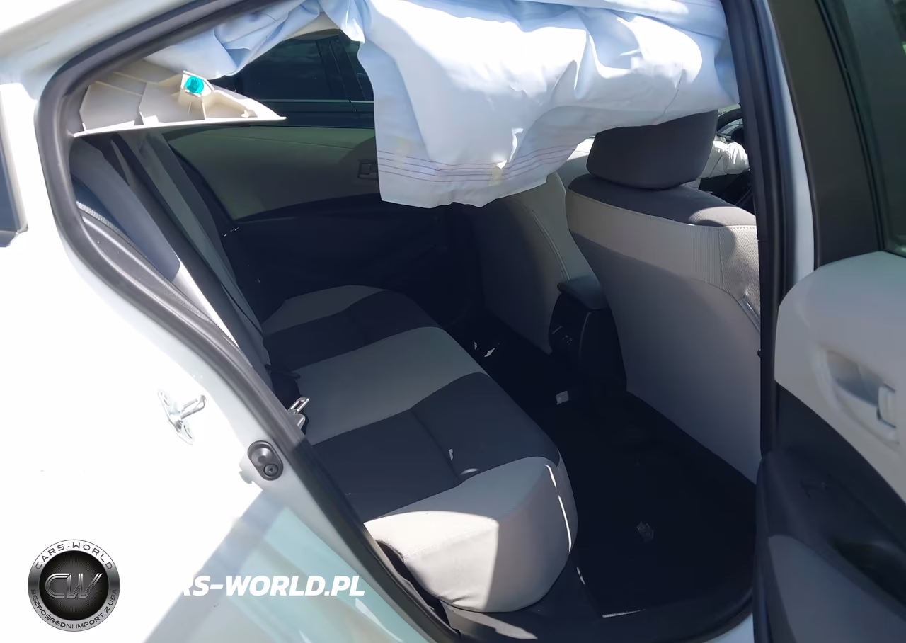 2026 Toyota Corolla Le VIN:5YFB4MDE6TP383477 - 8