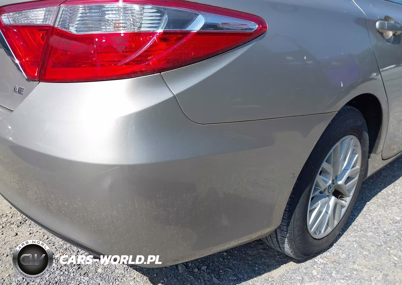 2017 Toyota Camry Le VIN:4T1BF1FK8HU711192 - 21