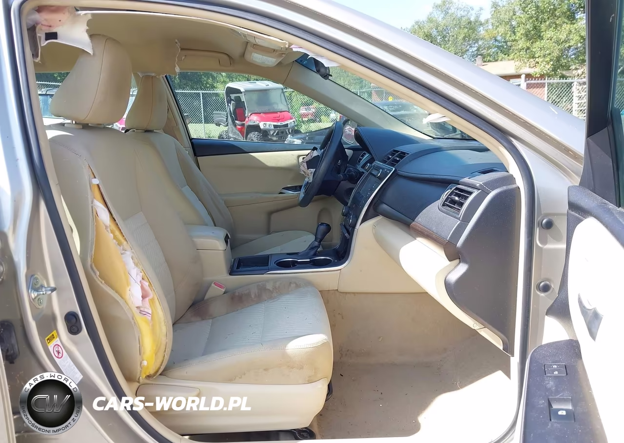 2017 Toyota Camry Le VIN:4T1BF1FK8HU711192 - 5