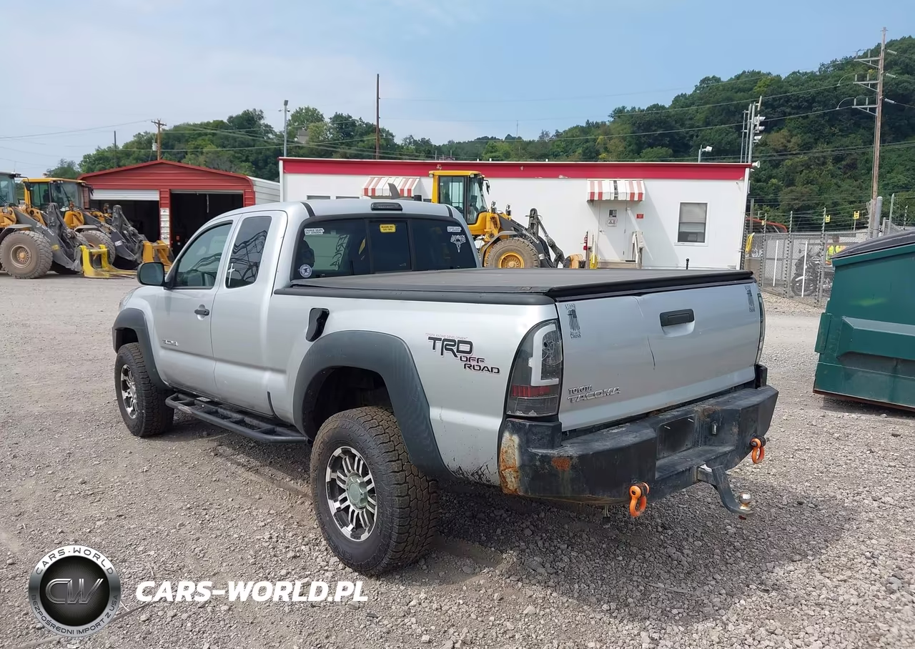 2008 Toyota Tacoma Access Cab VIN:5TEUX42N48Z583391 - 3