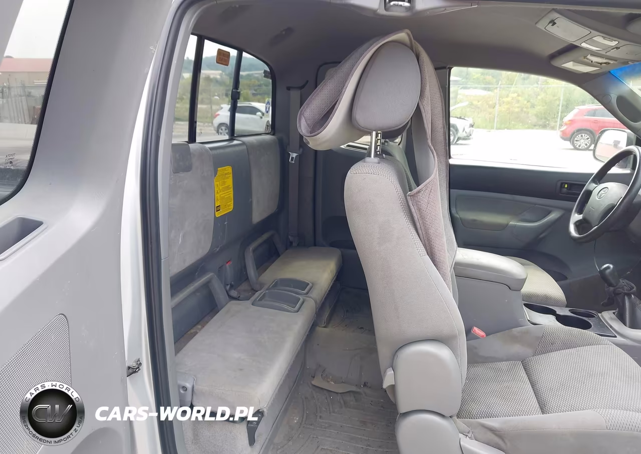 2008 Toyota Tacoma Access Cab VIN:5TEUX42N48Z583391 - 8