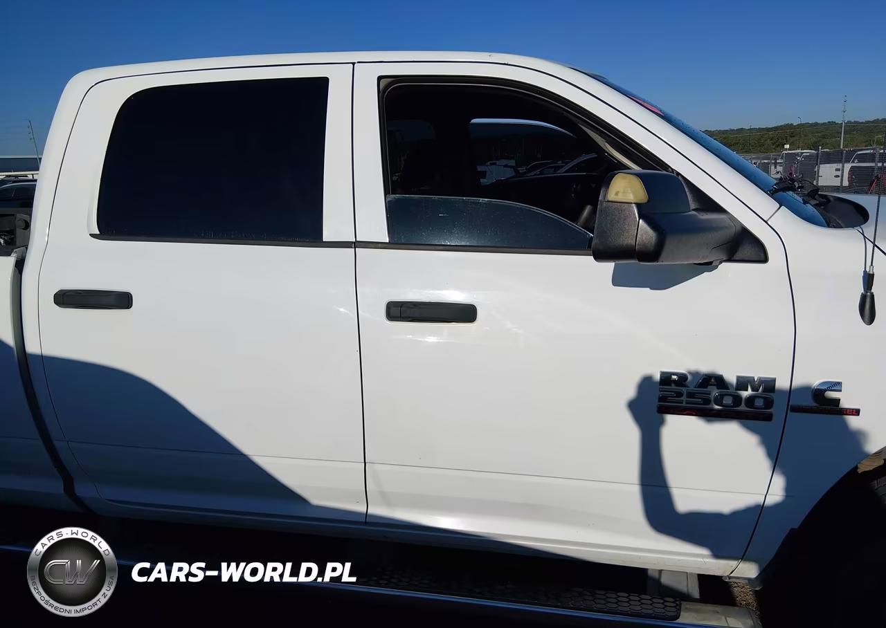 2014 Ram 2500 Tradesman VIN:3C6UR5HLXEG184859 - 13